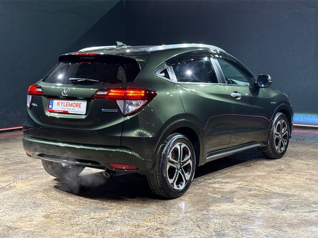 Image for 2017 Honda Vezel 1.5 HYBRID - HALF BLACK/BROWN LEATHER & UPHOLSTERY - FACTORY ALLOYS - HOMDA SENSING - RADAR CRUISE CONTROL - REAR CAMERA