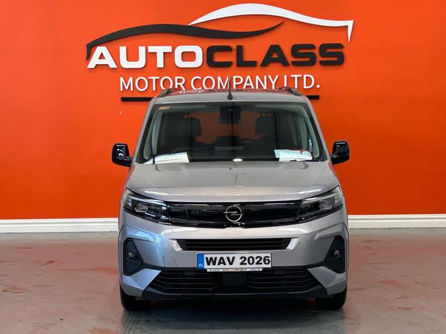 Image for 2026 Opel Combo 7 SEATER WHEELCHAIR ACCESIBLE TAXI 