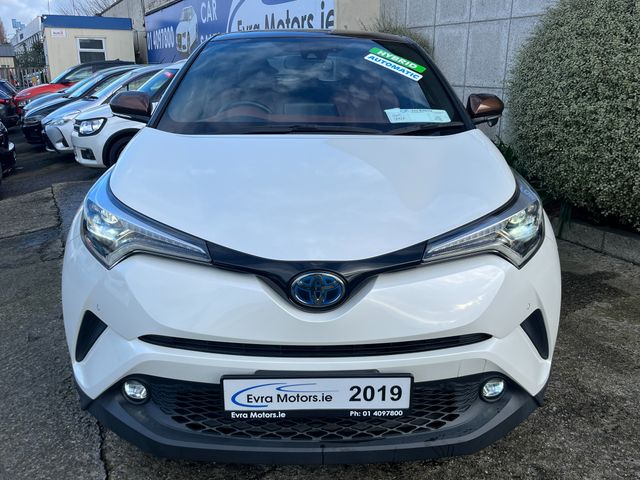 Image for 2019 Toyota C-HR SOL HYBRID AUTOMATIC 1.8 PETROL //HIGH SPEC//HALF LEATHER HEATED SEATS//KEYLESS ENTRY//ADAPTIVE CRUISE CONTROL//