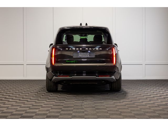 Image for 2025 Land Rover Range Rover P460e HSE *Pan Roof