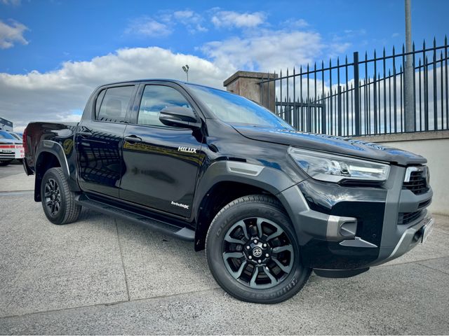 Image for 2023 Toyota Hilux INVINCIBLE X!! 2.8!!