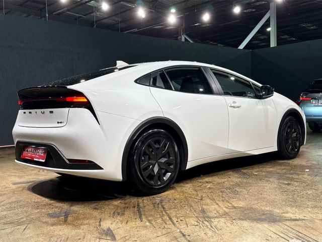 Image for 2024 Toyota Prius NEW MODEL - 1.8L HYBRID AUTOMATIC - CRUISE CONTROL - REVERSE CAMERA - TOYOTA SAFETY SENSE