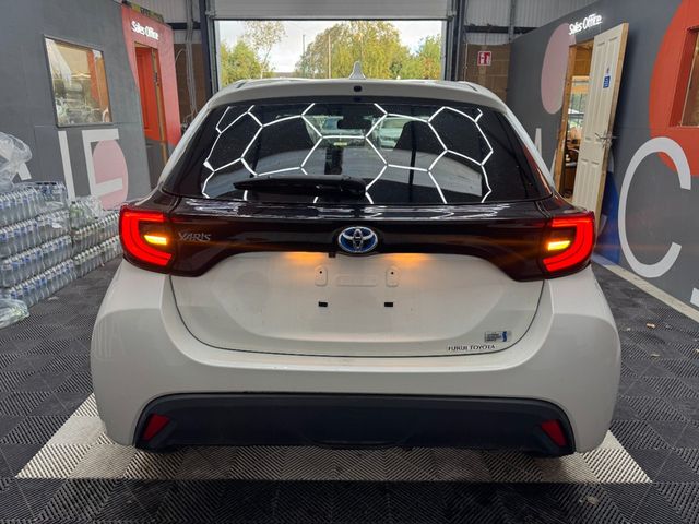 Image for 2020 Toyota Yaris 2020 TOYOTA YARIS HYBRID G AUTOMATIC 1.5/ PARKING CAMERA/ CRUISE CONTROL