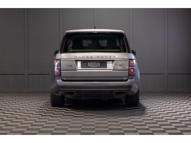 Image for 2021 Land Rover Range Rover Vogue P400e 