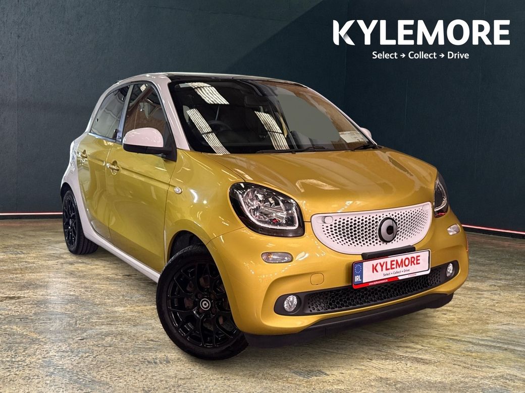 Image for 2017 Smart Forfour 0.9 AUTOMATIC - BLACK LEATHER - FACTORY ALLOYS - HEATED SEATS - GLASS ROOF
