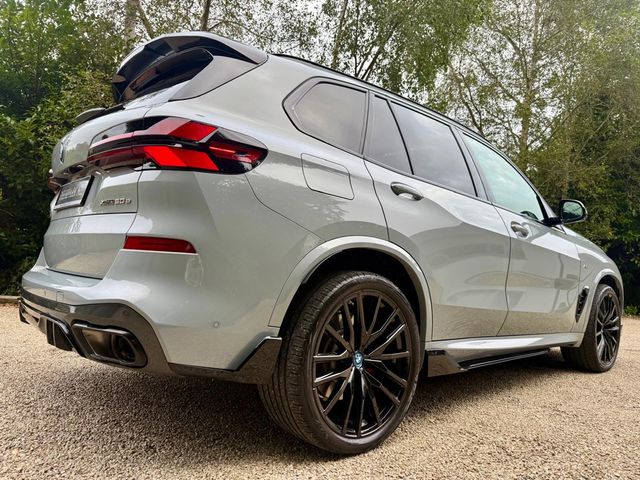 Image for 2025 BMW X5 50E M SPORT *Technology Plus Pack…Comfort Pack…SkyLounge* 