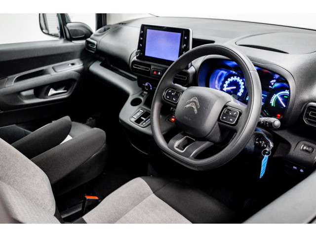 Image for 2023 Citroen Berlingo **Electric 7-Seater** ë-FEEL XL 50kWh LWB Auto 136HP