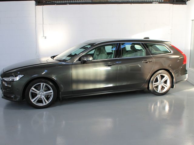 Image for 2019 Volvo V90 D4 MOM 5DR Auto