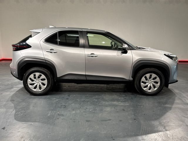 Image for 2022 Toyota Yaris Cross 1.5 HYBRID AUTOMATIC - CRUISE CONTROL - PUSH BUTTON START/STOP - REAR CAMERA/PARKING RADAR