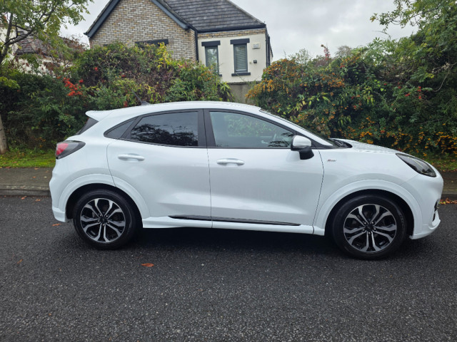 Image for 2022 Ford Puma St-line 5D 1.0T 125 Mhev M6 F