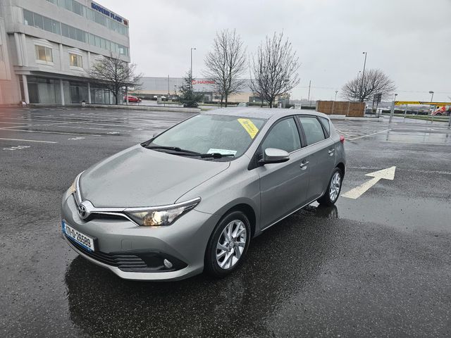 Image for 2017 Toyota Auris 1.2 PETROL, LUNA MODEL, SERVICE HISTORY, FINANCE, WARRANTY, 5 STAR REVIEWS