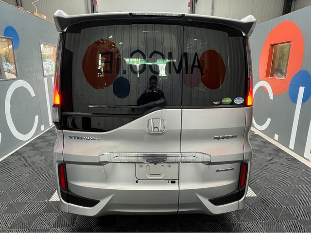Image for 2018 Honda Stepwagon €23950 2018 HONDA STEPWAGON SPADA HYBRID SENSING 7 SEATER AUTOAMATIC / CRUISE CONTROL / REVERSE CAMERA / 7 SEATS AND MORE