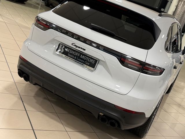 Image for 2022 Porsche Cayenne E-HYBRID=HUGE SPEC//1 OWNER//222 REG=FULL SERVICE HISTORY=TAILORED FINANCE PACKAGES AVAILABLE=TRADE IN'S WELCOME