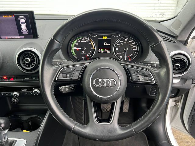 Image for 2018 Audi A3 S-LINE PACK SPORT 1.4 TFSI AUTO // HUGE SPEC // APPLE CARPLAY/ANDROID AUTO // AUDI DRIVE SELECT