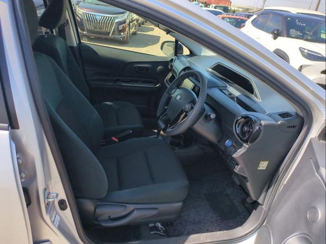 Image for 2016 Toyota Aqua 162 S Style