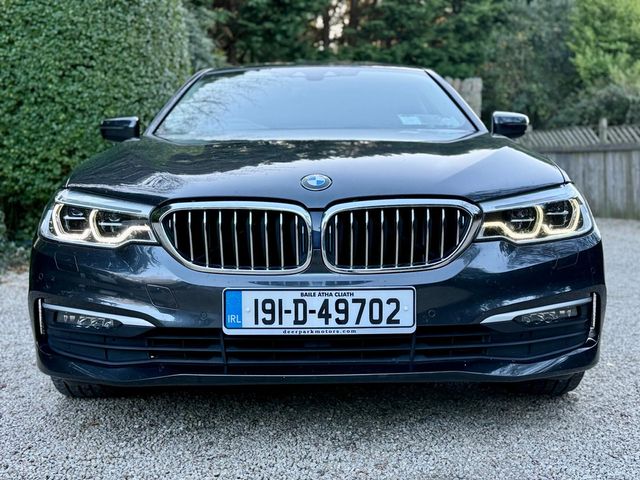 Image for 2019 BMW 5 Series 530E 