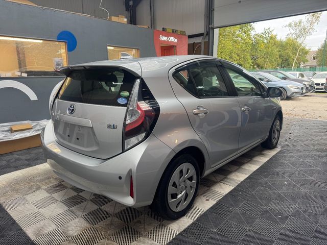 Image for 2019 Toyota Aqua 2019 TOYOTA AQUA L HYBRID AUTOMATIC 1.5/ PARKING CAMERA
