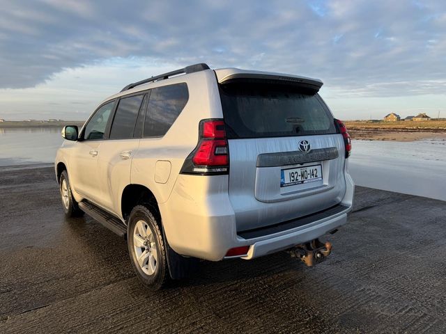 Image for 2019 Toyota Landcruiser Land CRU LC LWB GX Comm 4DR Automatic 