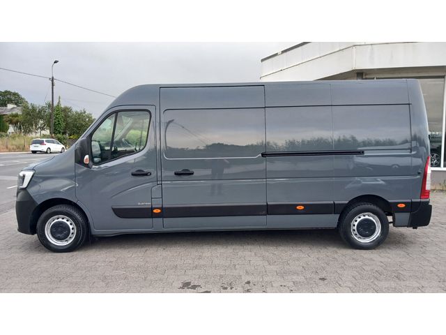 Image for 2023 Renault Master 
