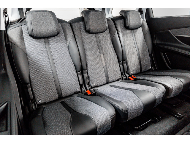 Image for 2020 Peugeot 5008 Allure 1.5 Diesel 130HP - 7 Seats