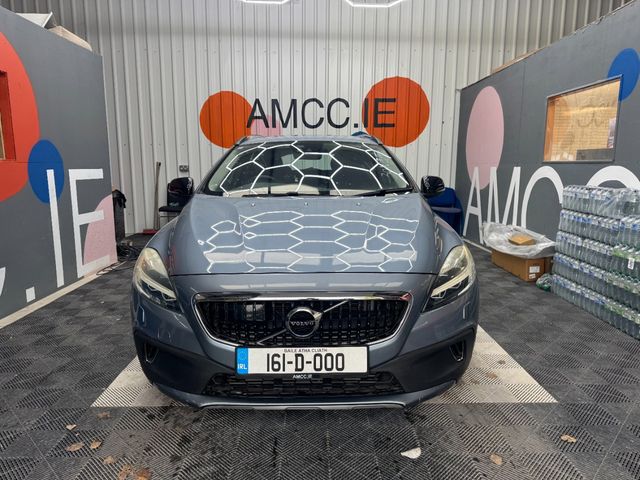 Image for 2016 Volvo V40 2016 VOLVO V40 CROSS COUNTRY D4 KINETIC AUTOMATIC 2.0/ PARKING CAMERA/ CRUISE CONTROL