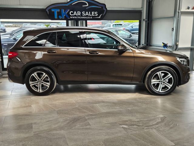 Image for 2017 Mercedes-Benz GLC Class 220 D 4Matic Auto