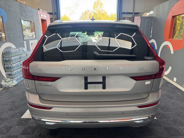 Image for 2021 Volvo XC60 2021 VOLVO Xc60 4wd RECHARGE PLUG-IN HYBRID T8 AWD AUTOMATIC / CRUISE CONTROL / 360 PARKING CAMERA / ELECTRIC MEMORY & HEATED SEATS / APPLE CARPLAY AND MORE