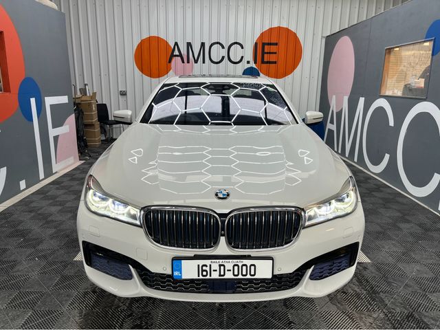 Image for 2016 BMW 7 Series 2016 BMW 740E 2.0 AUTOMATIC / CRUISE CONTROL / 360° CAMERA / ELECTRIC MEMORY MASSAGING & HEATED SEATS / AMNBIENT LIGHTS AND MORE