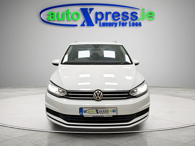 Image for 2020 Volkswagen Touran 7 Seater 1.4 TSI Automatic, Reversing camera