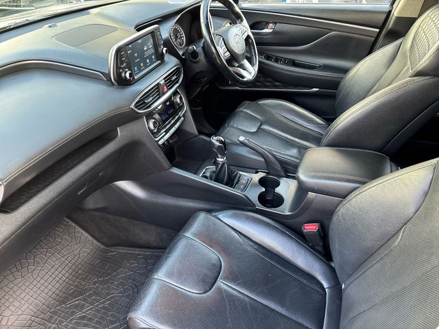 Image for 2019 Hyundai Santa Fe 2WD EXECUTIVE PLUS 5DR