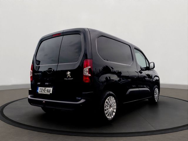 Image for 2023 Peugeot Partner 