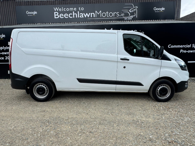 Image for 2022 Ford Transit Custom 2.0 TDCI 105 PS LWB LEADER 300 // PRICE EXCL VAT // ONE OWNER // FULL FORD SERVICE HISTORY // WET BELT/TIMING BELT REPLACED // EXCELLENT CONDITION //