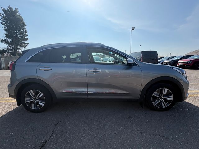 Image for 2021 Kia Niro Phev MY21 Trailer 5DR AUT, **warranty till 2028** Heated Steering Wheel, Climate Control, Electronic handbrake, Lane Departure Warning, 
