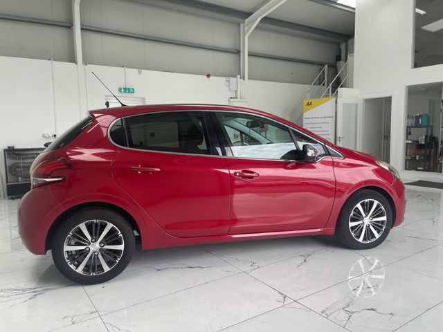 Image for 2017 Peugeot 208 1.2 PureTech 82bhp Active