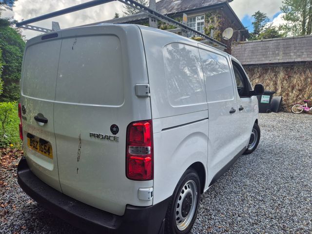 Image for 2017 Toyota Proace L0 BASE