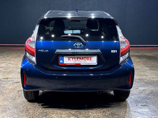 Image for 2018 Toyota Aqua 1.5 HYBRID S STYLE BLACK - PUSH BUTTON START/STOP - TOYOTA SAFETY SENSE - A/C HEATING CONTROLS