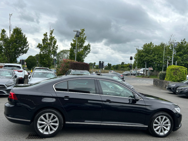 Image for 2018 Volkswagen Passat 2.0 TDI HIGHLINE DSG *LOW KMS*