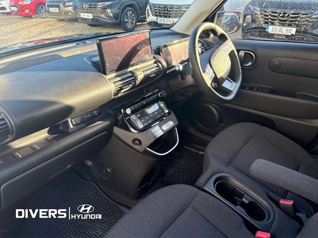 Image for 2025 Hyundai INSTER Elegance 49KWH