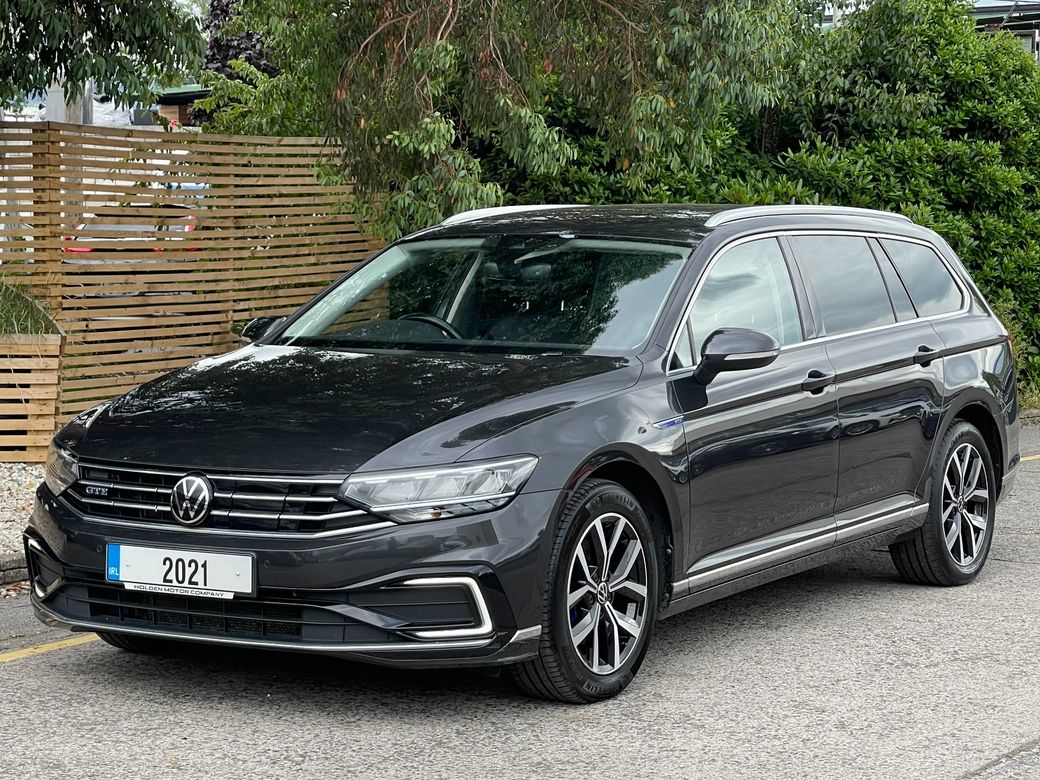 Image for 2021 Volkswagen Passat GTE DSG