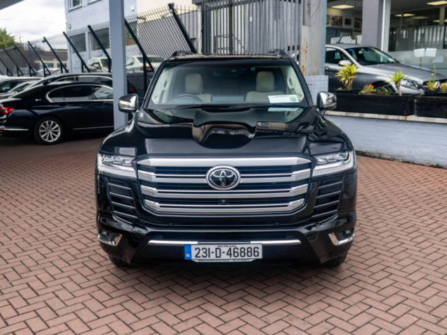 Image for 2023 Toyota Land Cruiser Amazon LANDCRUISER LC300 AMAZON 5DR SUV AUTOMATIC // WHAT A JEEP// VIEWING HIGHLY RECOMENDED // AS NEW CONDITION THROUGHOUT // FINANCE ARRANGED // ALL TRADE INS WELCOME // FINANCE ARRANAGED //