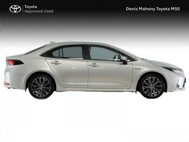 Image for 2021 Toyota Corolla Hybrid Luna Sport Auto