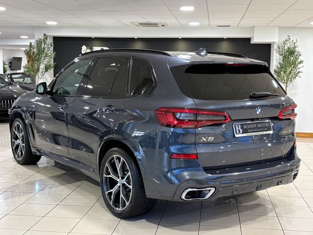 Image for 2020 BMW X5 45e M-SPORT PRO=PAN ROOF//LIGHT INTERIOR//LOW MILES=D REG WITH FULL BMW SERVICE HISTORY=TAILORED FINANCE PACKAGES AVAILABLE=TRADE IN'S WELCOME