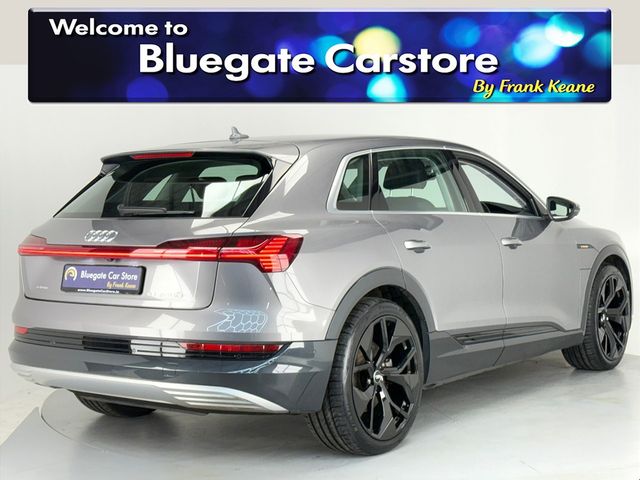 Image for 2022 Audi e-tron TECHNIK 55 QUATTRO**NEW 22"ALLOYS**BLACK LEATHER INTERIOR**FRONT HEATED ELECTRIC SEATS**TOUCH SCREEN INFOTAINMENT**REVERSE CAMERA**PARKING SENSORS*DUAL CLIMATE CONTROL*APPLE CARPLAY*ELECTRIC TAILGATE*