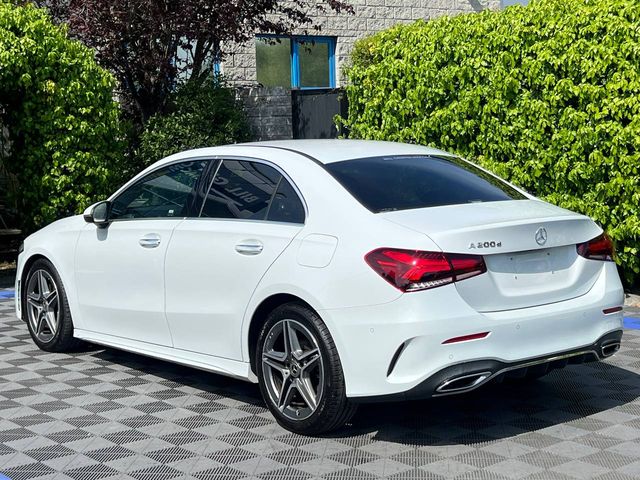 Image for 2021 Mercedes-Benz A Class A200d AMG-LINE PREMIUM PLUS // VIRTUAL COCKPIT // LEATHER/ALCANTARA HEATED SEATS // ADAPTIVE CRUISE CONTROL