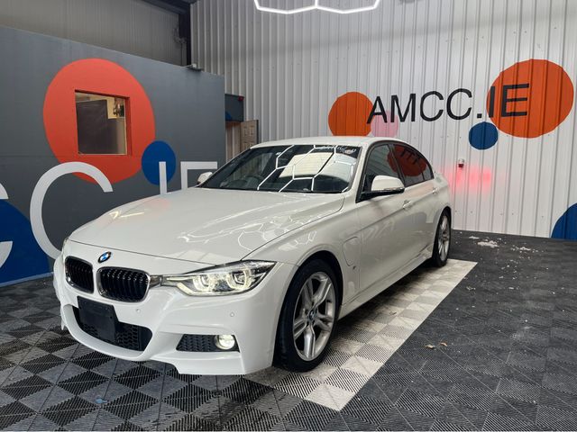Image for 2018 BMW 3 Series BMW 330e M-Sport Automatic 2.0 Hybrid / 56k KMs / HEATED SEATS , REVERSE CAMERA , ADAPTIVE CRUISE & MORE