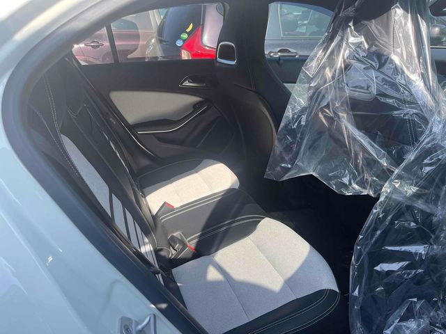 Image for 2014 Mercedes-Benz A Class A180 1.6 STYLE AUTO