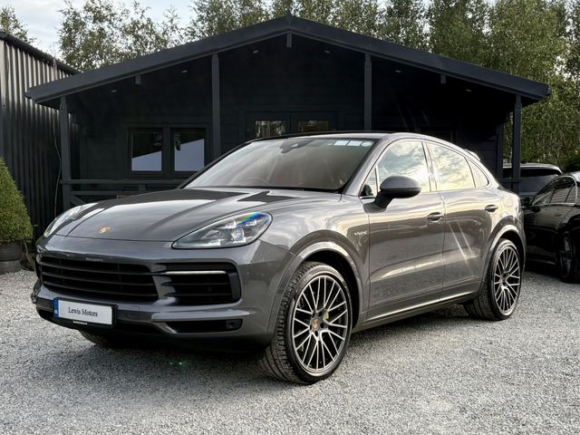Image for 2022 Porsche Cayenne COUPE V6 E-HYBRID 462BHP, SPORT CHRONO, PAN ROOF, RS SPYDER ALLOYS, HEATED STEERING WHEEL 