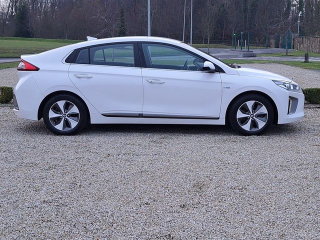 Image for 2017 Hyundai Ioniq Premium Model Electric 