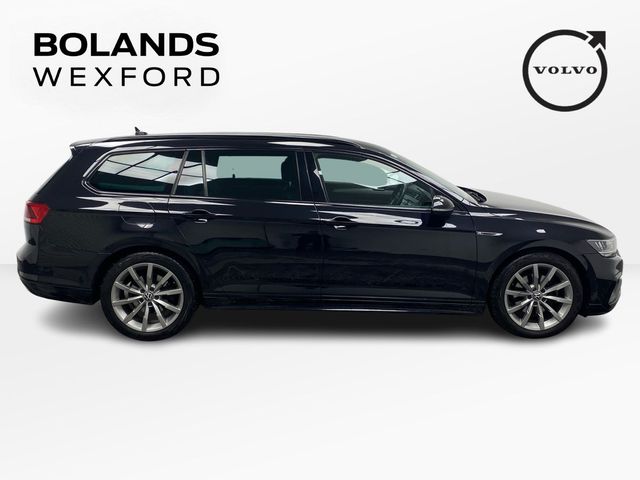 Image for 2023 Volkswagen Passat Passat Estate 2.0 TDI 150HP R-Line