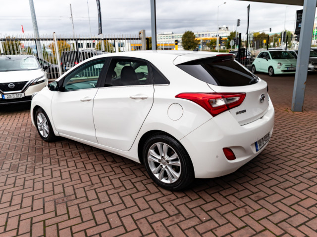 Image for 2014 Hyundai i30 1.4 T-GDI SE EDITION 100BHP 5DR HATCHBACK // STUNNING CAR FINISHED IN WHITE // BUY WITH CONFIDENCE AA AND SIMI APPROVED DEALER 2025 // FINANCE ARRANGED // ALL TRADE INS WELCOME // 